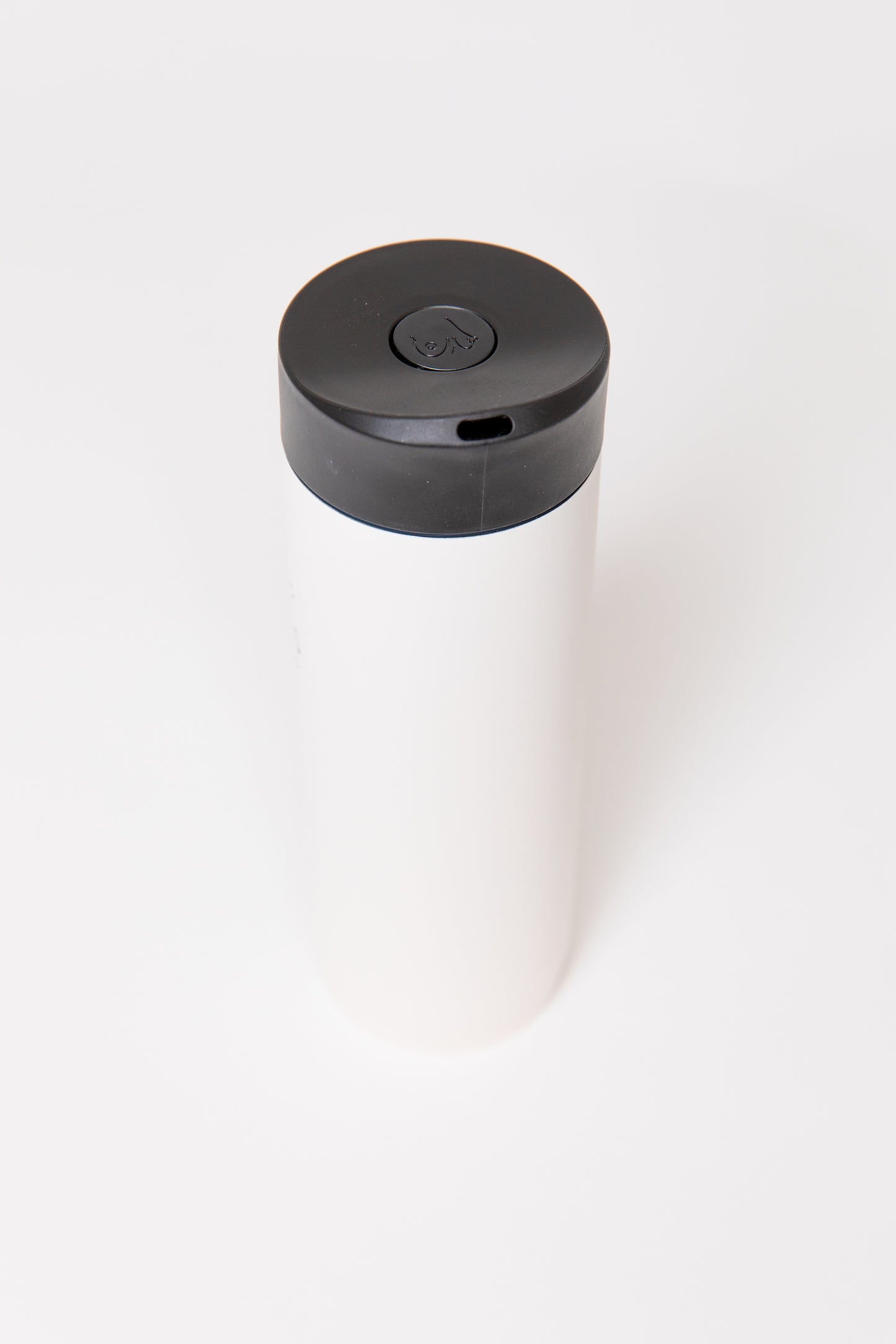 Coffee Tumbler with One Push Button